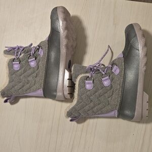 Girls Boots Sz 2